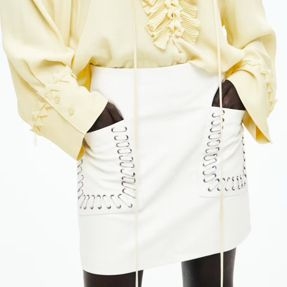 H&M Cream Mini Skirt with Lace-Up Pocket